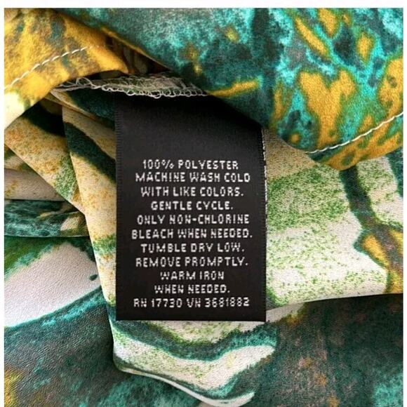 Bundle Of 4 Women's Small/XS Sleeveless Blouses Sheer/Semi Sheer Multiple Colors - Picture 9 of 15